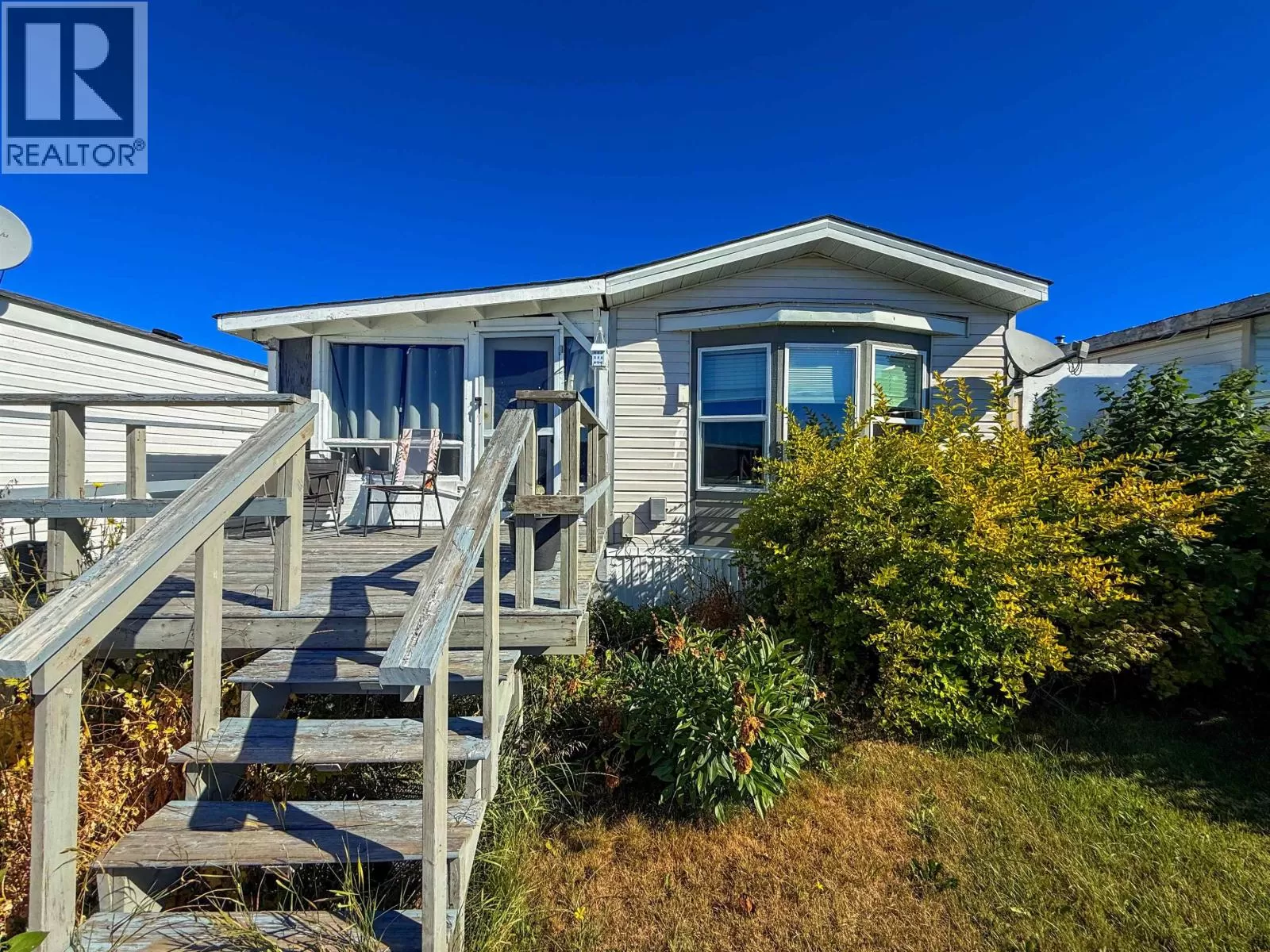 Manufactured Home/Mobile for rent: 5 3728 S Cariboo Highway, Lac La Hache, British Columbia V0K 1T1