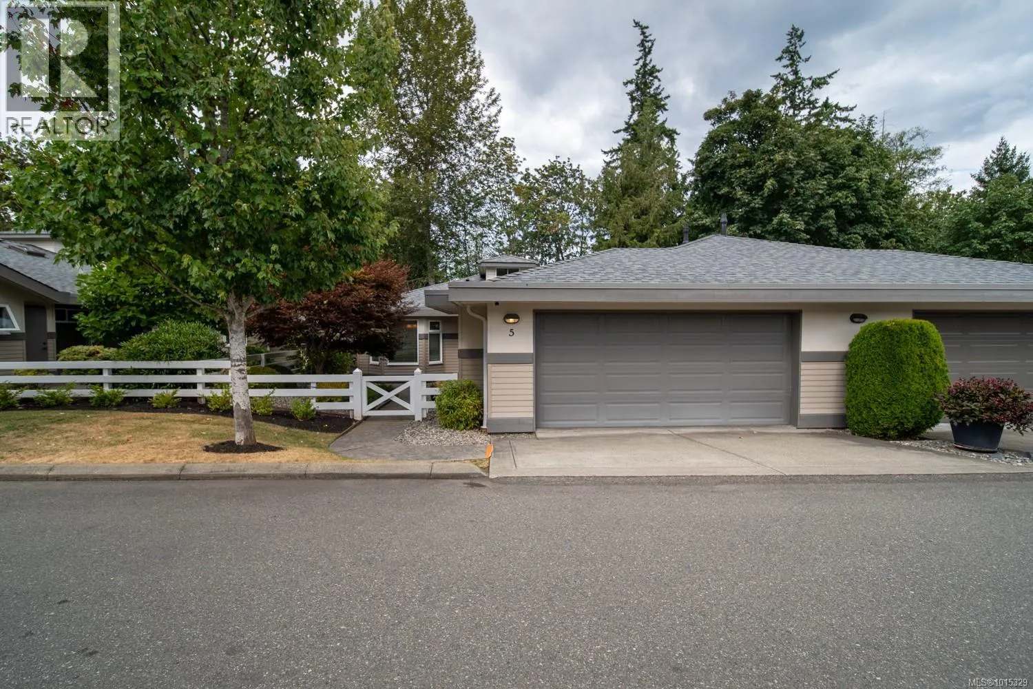 Row / Townhouse for rent: 5 500 Corfield St, Parksville, British Columbia V9P 0A8