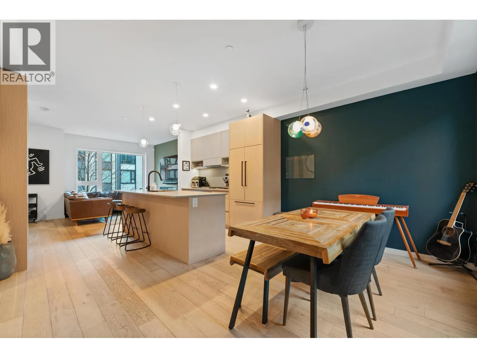 Row / Townhouse for rent: 5 528 E 2nd Street, North Vancouver, British Columbia V7L 0G8