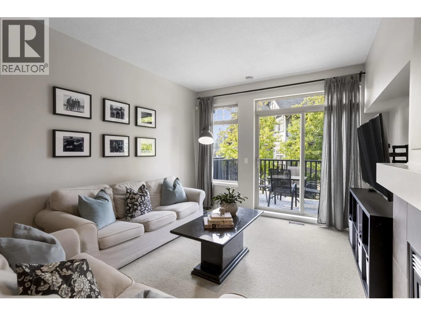 Row / Townhouse for rent: 5 55 Hawthorn Drive, Port Moody, British Columbia V3H 0B3