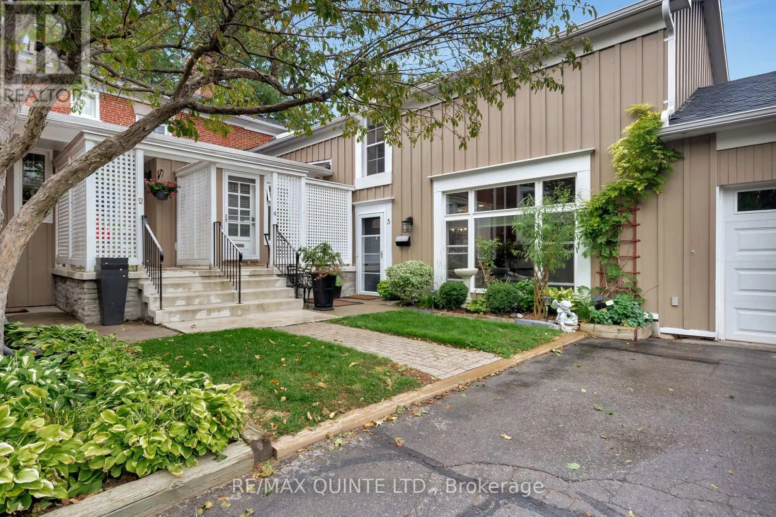 Row / Townhouse for rent: 5 - 99 Bridge Street E, Belleville, Ontario K8N 1M2