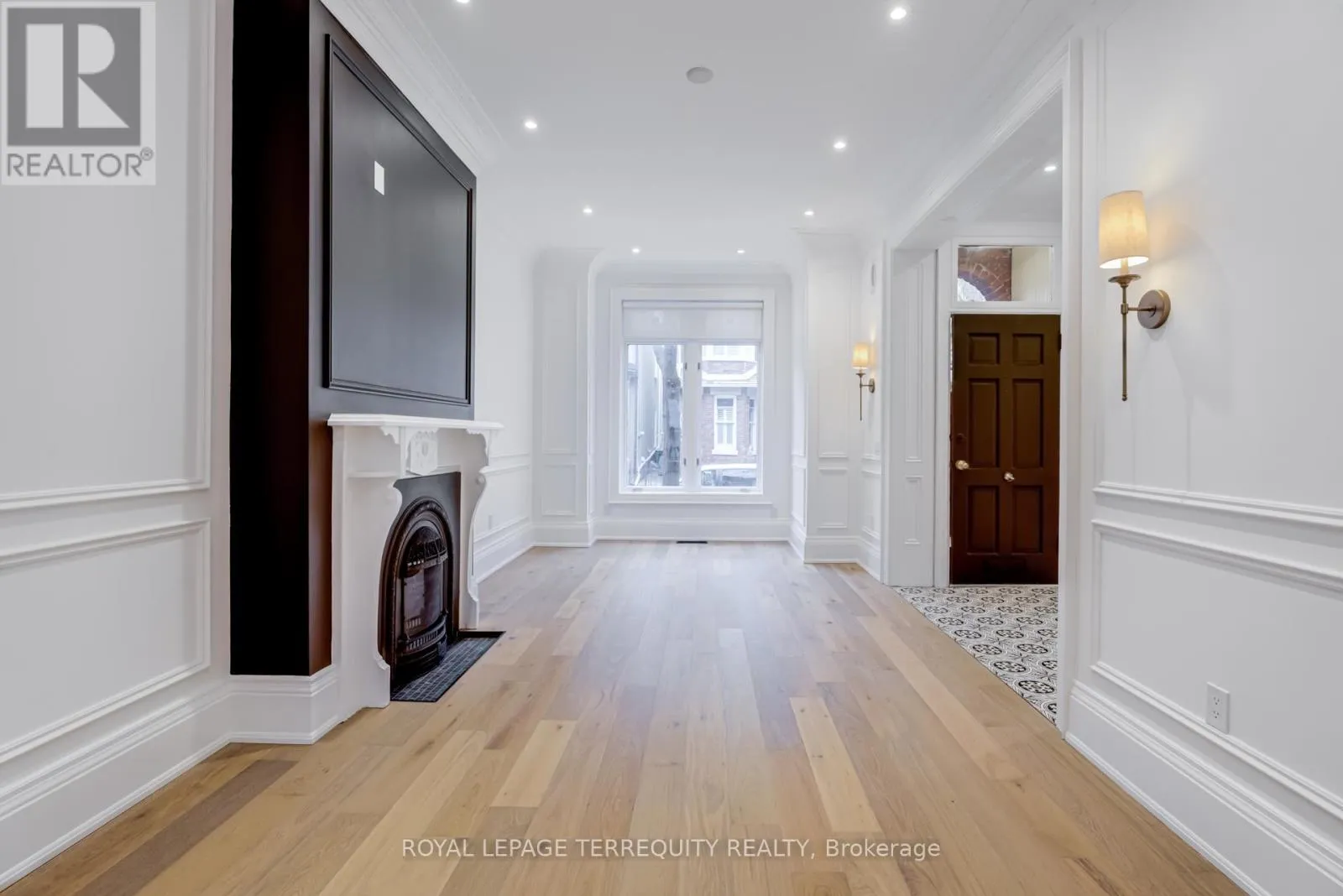 Row / Townhouse for rent: 5 Aberdeen Avenue, Toronto, Ontario M4X 1A1