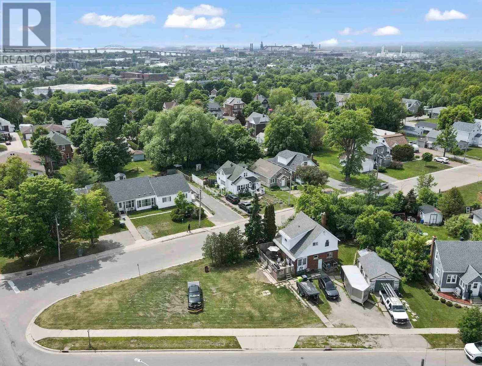 5 Alberta St, Sault Ste. Marie, Ontario P6B 2N6