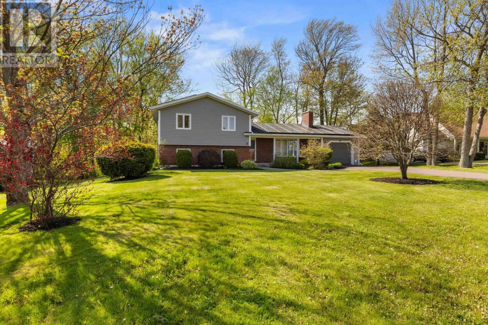 House for rent: 5 Bardin, Charlottetown, Prince Edward Island C1E 1L8