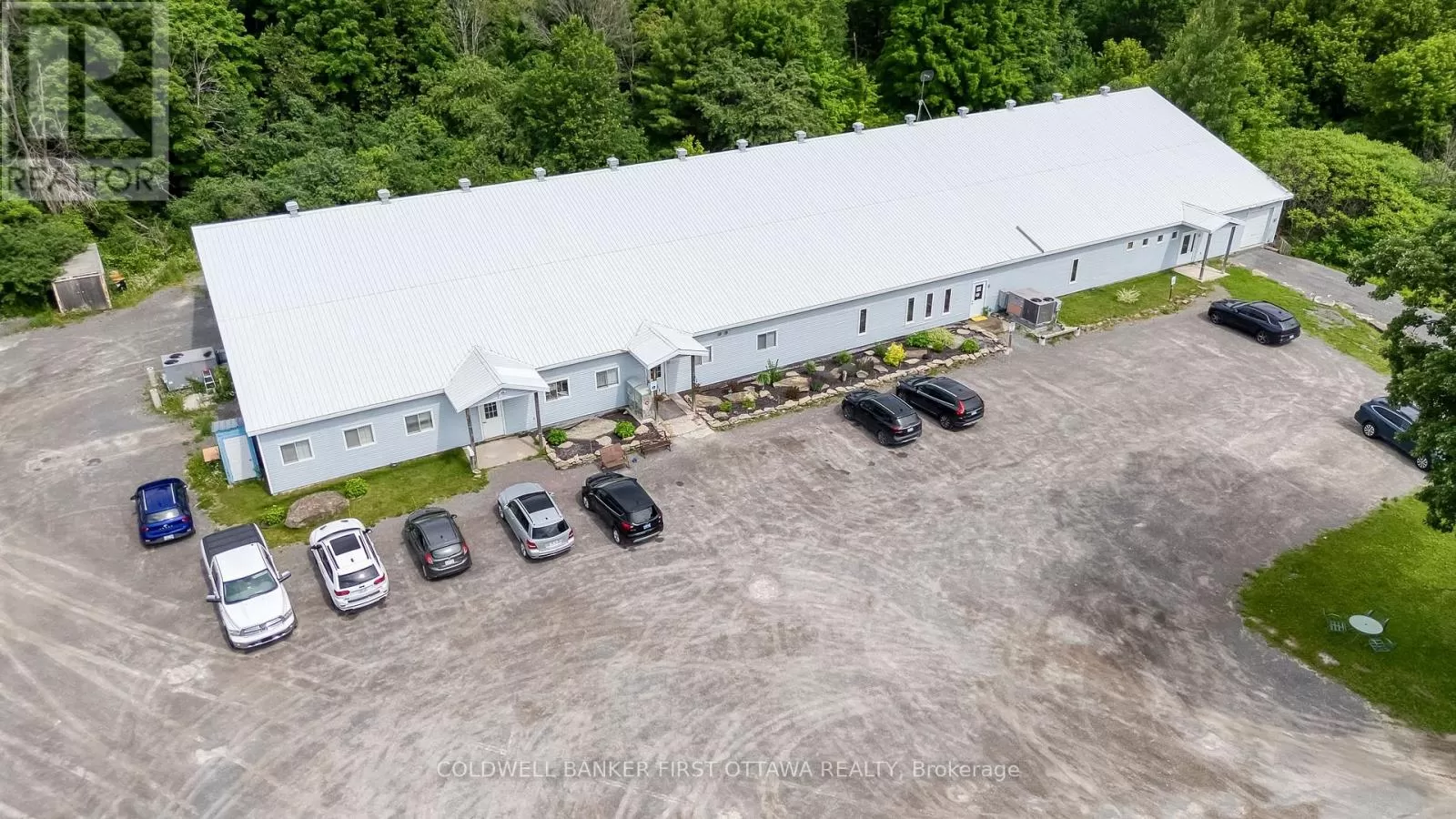 Offices for rent: 5 Bates Drive, Carleton Place, Ontario K7C 4J8