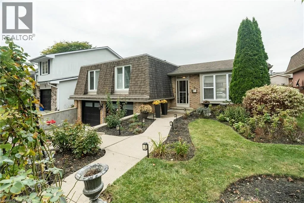 House for rent: 5 Beechwood Avenue, Brantford, Ontario N3R 6Z1