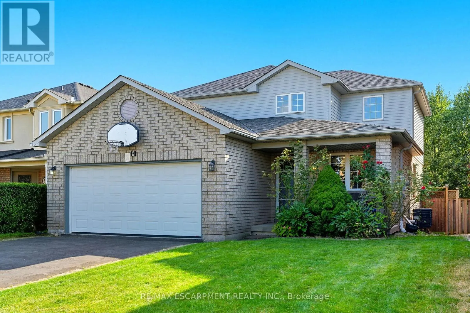 House for rent: 5 Chesapeake Drive, Hamilton, Ontario L8B 0H7