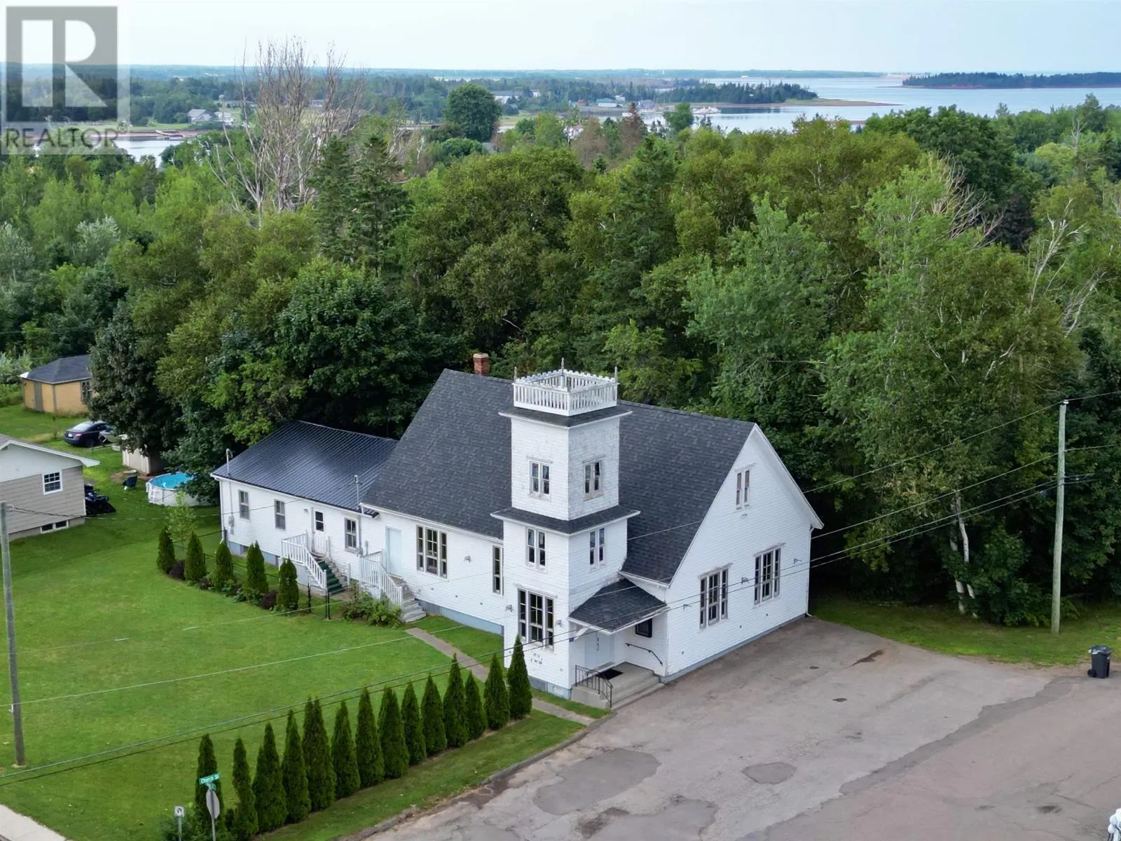 Duplex for rent: 5 Church Street, Murray Harbour, Prince Edward Island C0A 1V0