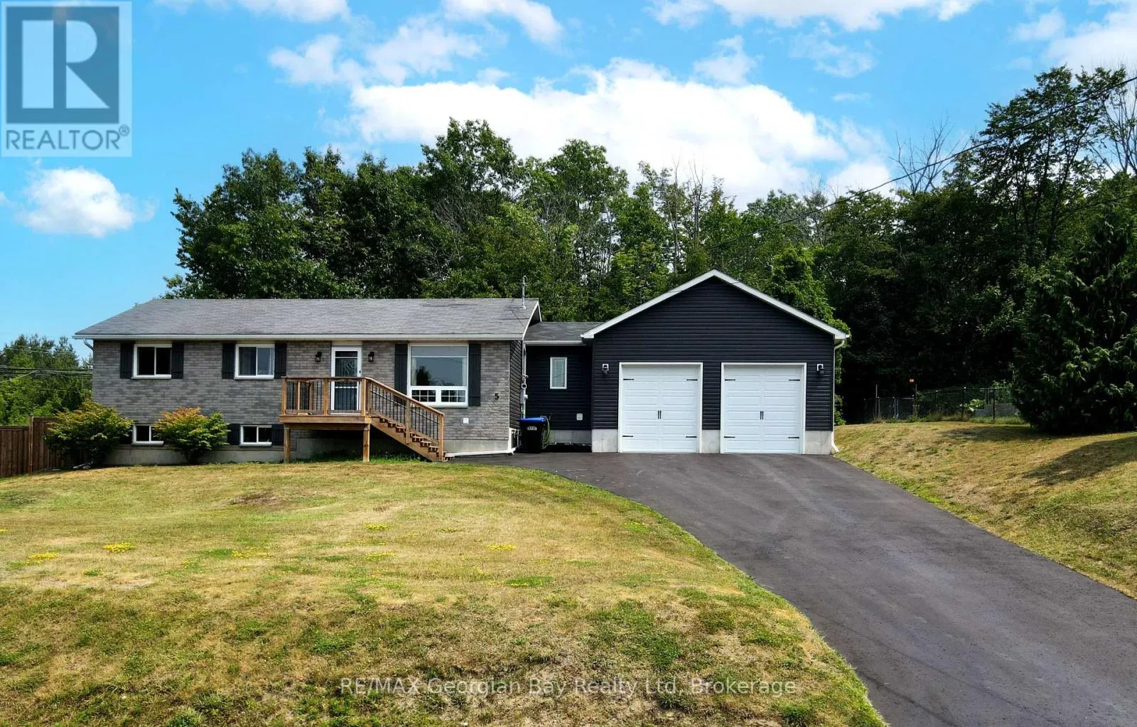 House for rent: 5 Easton Avenue, Tay, Ontario L0K 1R0