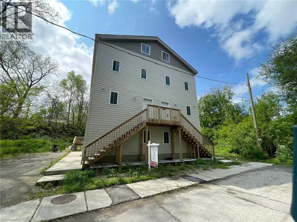 Duplex for rent: 5 Front Street, London, Ontario N6C 1K4