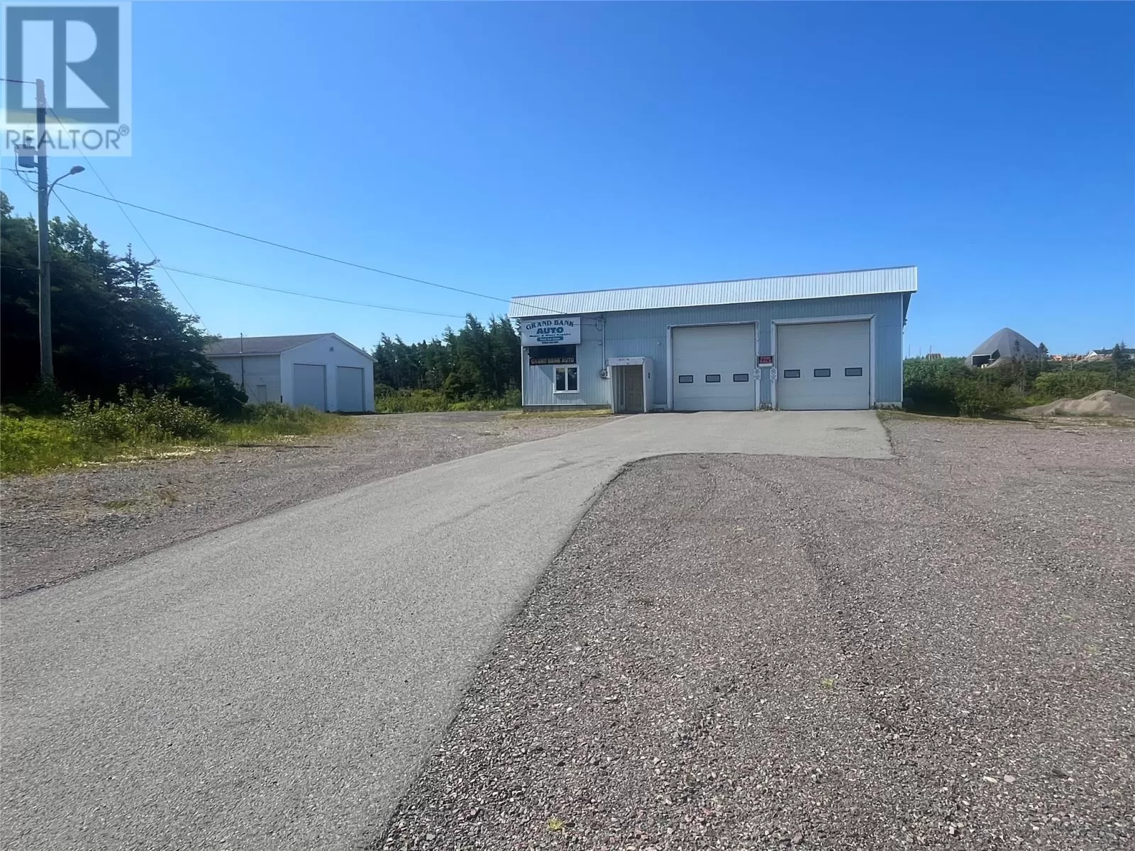 Special Purpose for rent: 5 Grandview Boulevard, Grand Bank, Newfoundland & Labrador A0E 1W0