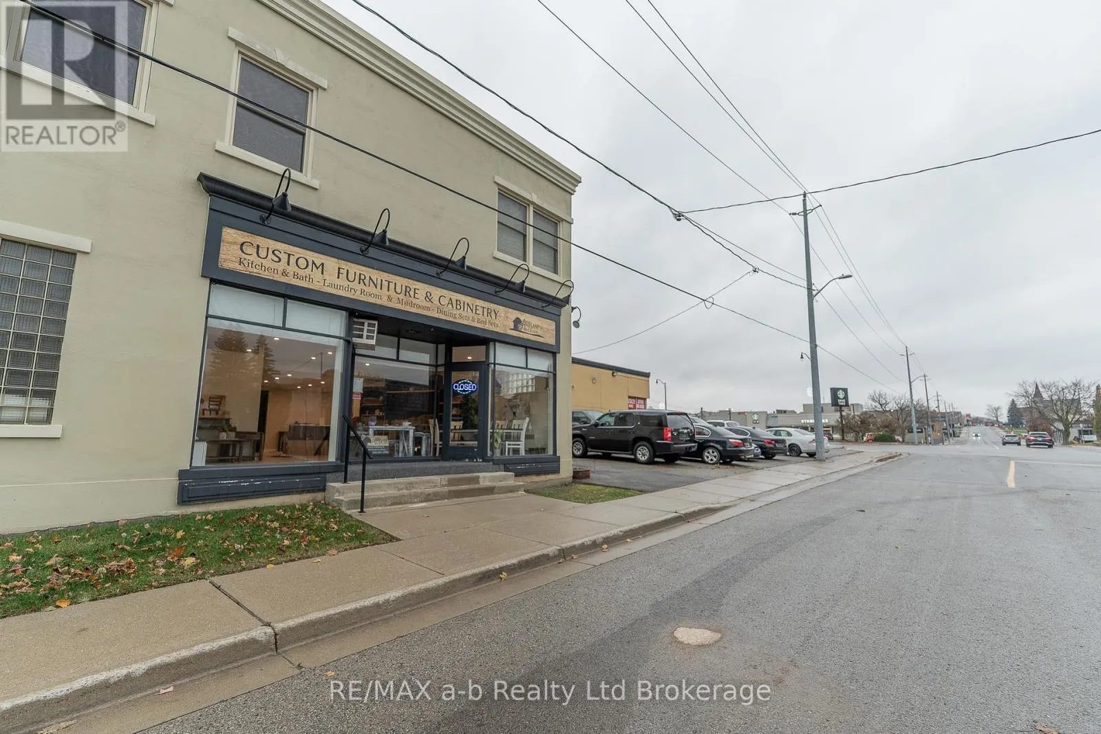 5 Harvey Street, Tillsonburg, Ontario N4G 3J4