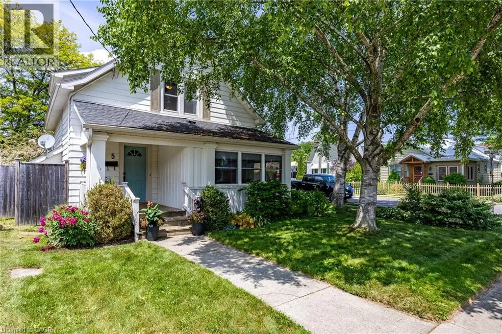 House for rent: 5 Hawthorne Avenue, Simcoe, Ontario N3Y 2L6