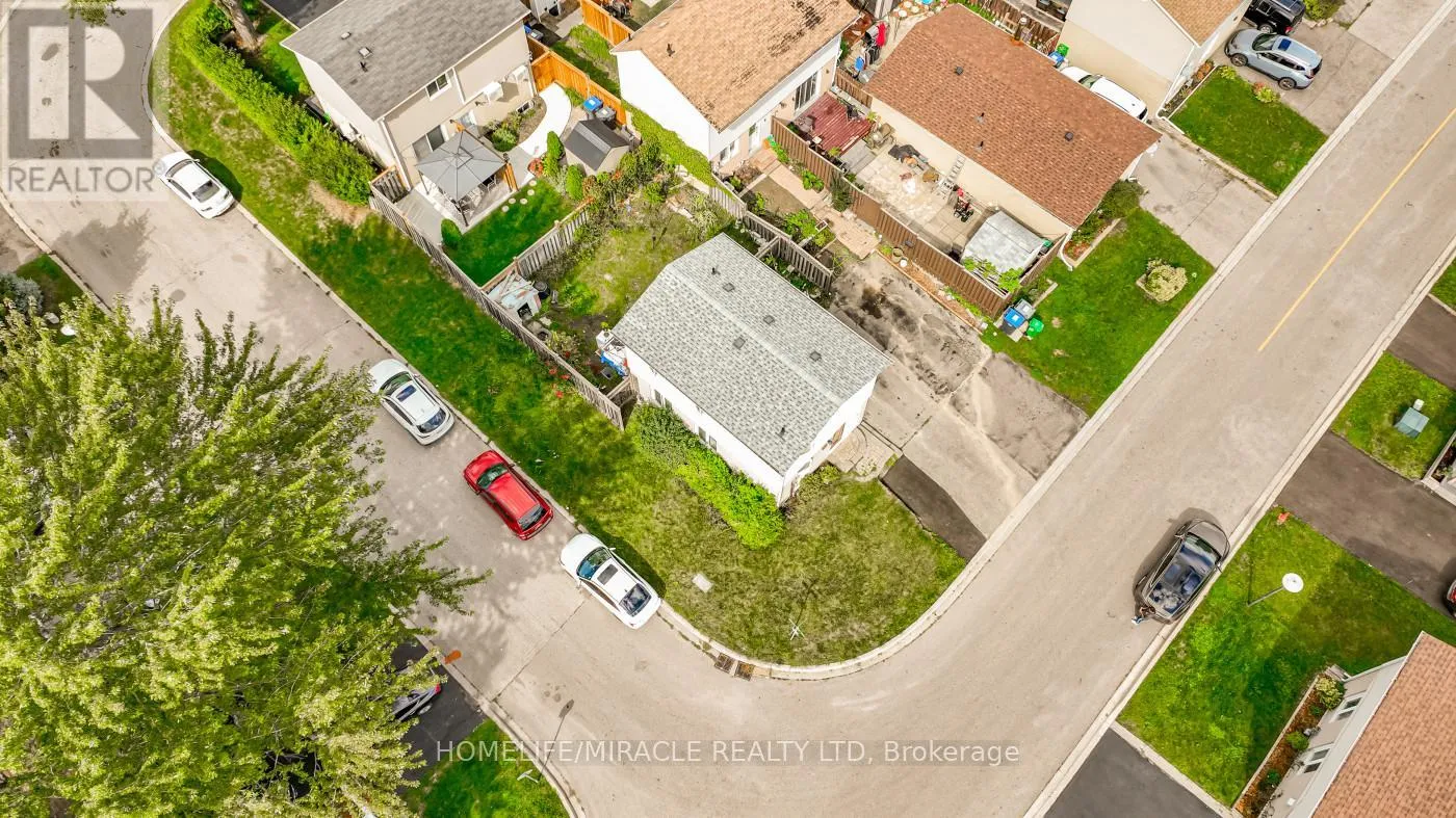 House for rent: 5 Holmcrest Court, Brampton, Ontario L6S 1R6