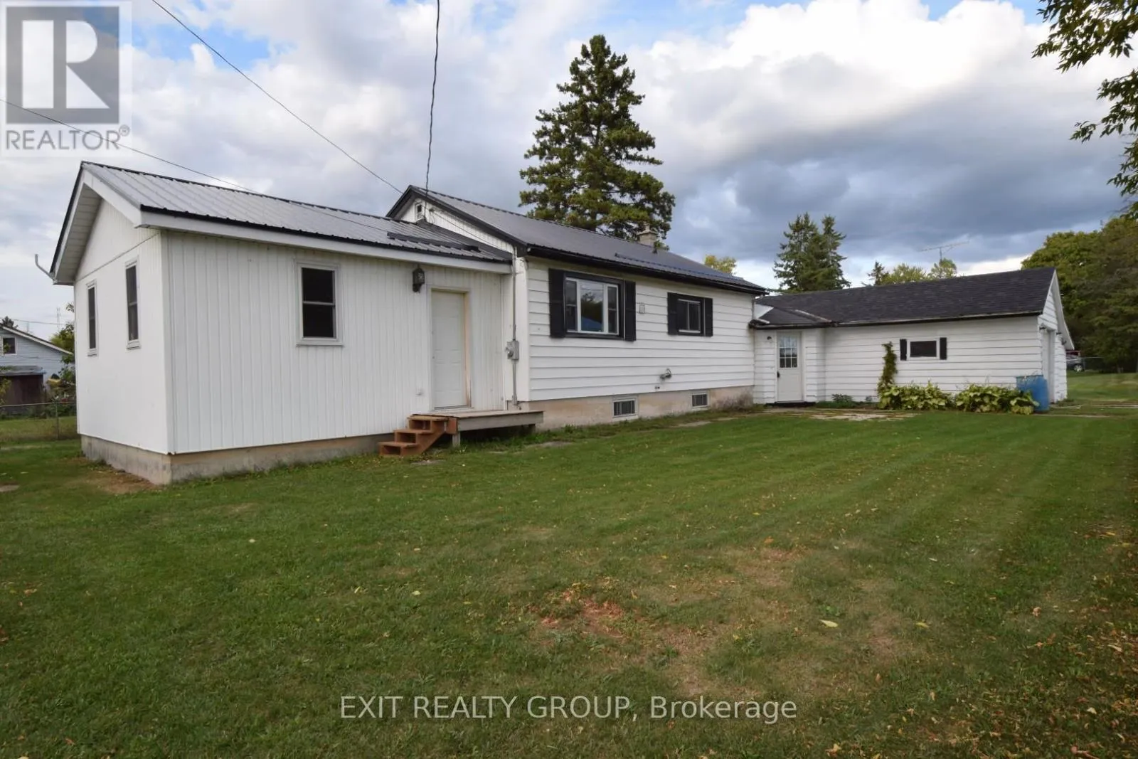 House for rent: 5 Howard Street, Tyendinaga, Ontario K0K 3A0