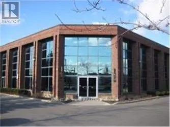 Offices for rent: 5 Main - 242 Applewood Crescent, Vaughan, Ontario L4K 4E5