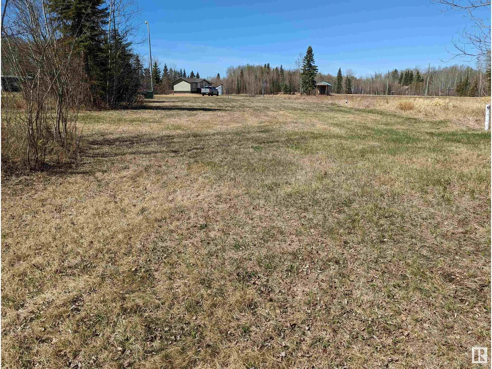 No Building for rent: 5 Marina Way, Faust, Alberta T0G 0X0