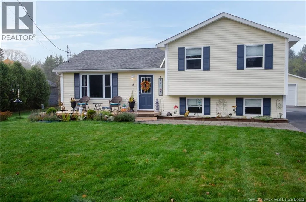 5 Mccarron Drive, Quispamsis, New Brunswick E2E 4N4
