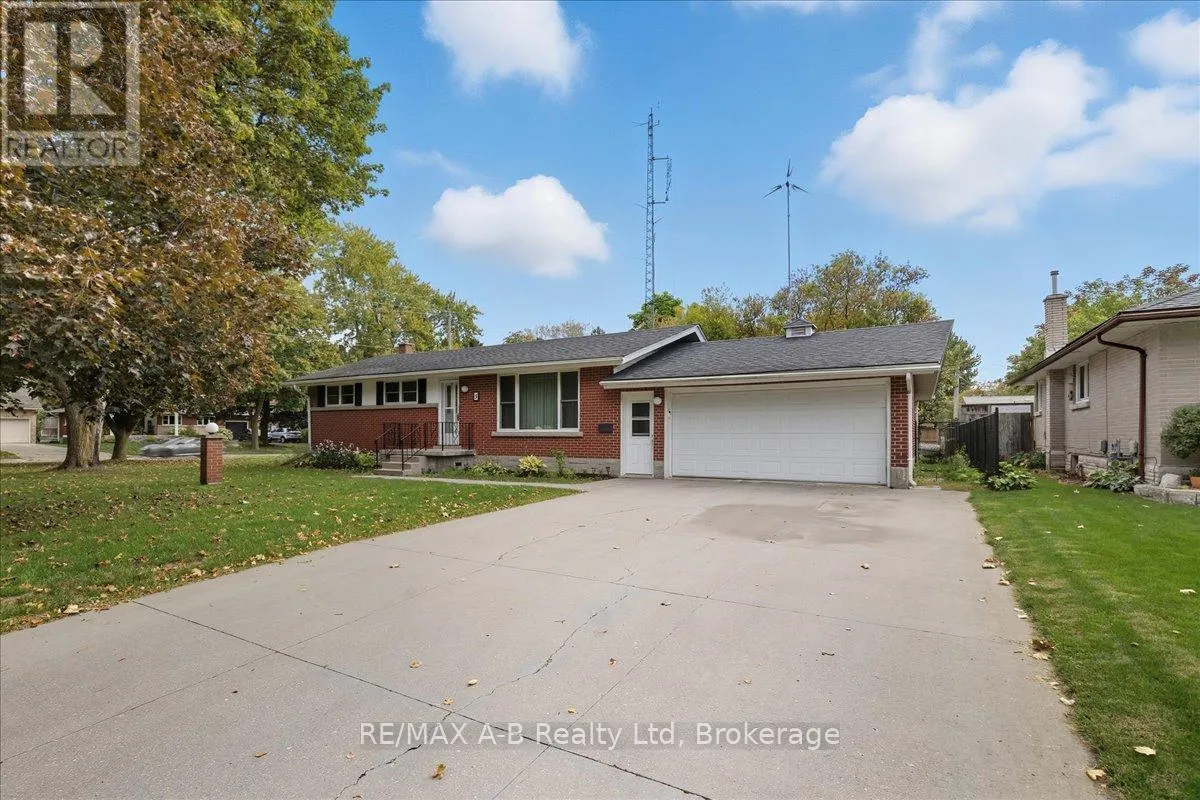 House for rent: 5 Mcdonald Street, Stratford, Ontario N5A 4W4