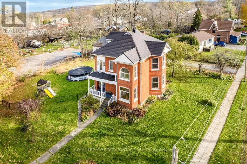 House for rent: 5 Mill Street, Severn, Ontario L0K 1E0