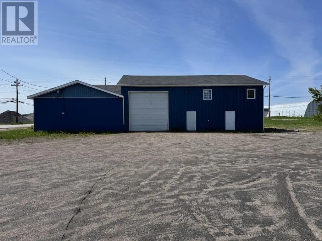 Special Purpose for rent: 5 Ottawa Avenue, Happy Valley-Goose Bay, Newfoundland & Labrador A0P 1C0