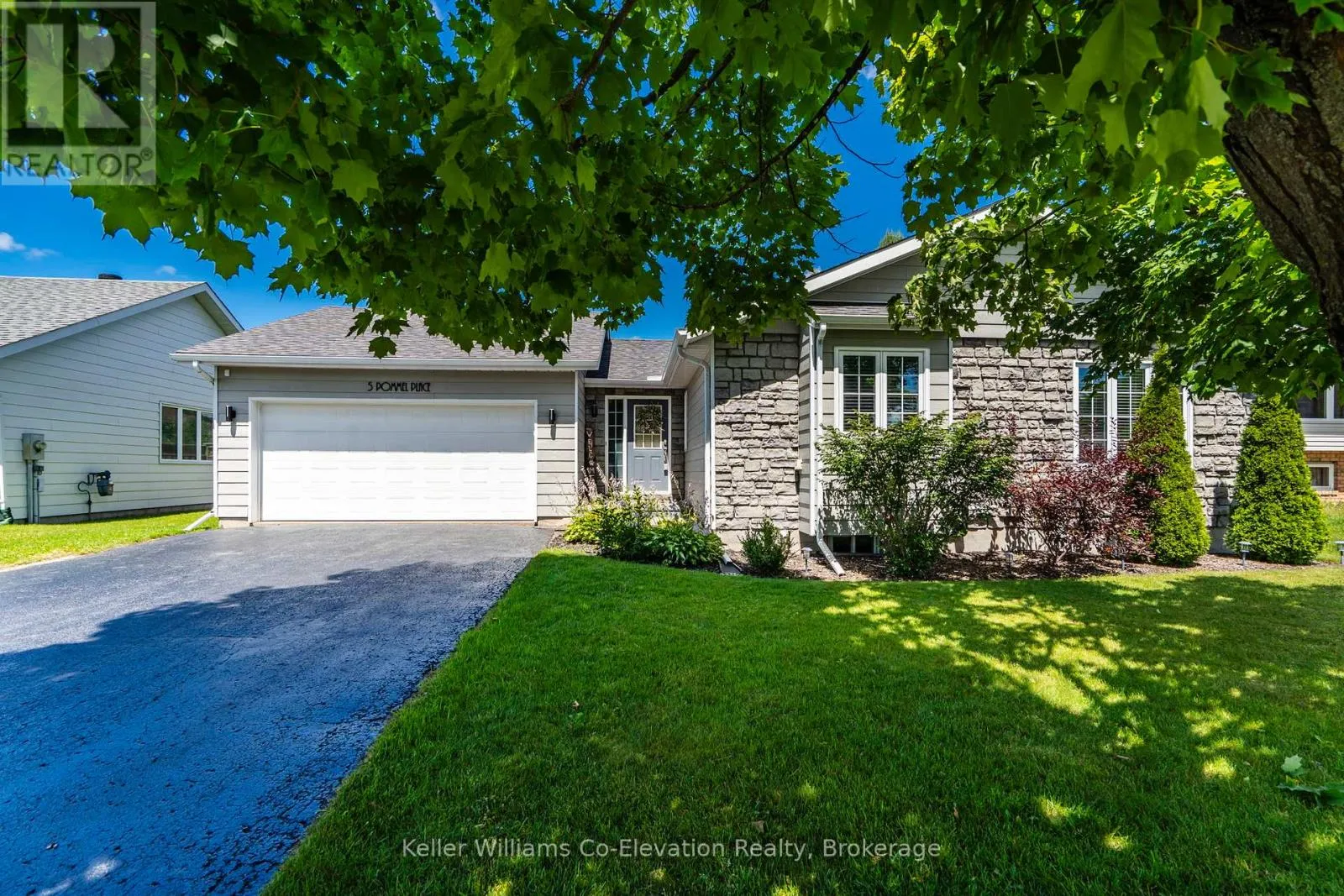 House for rent: 5 Pommel Place, Penetanguishene, Ontario L9M 1J7