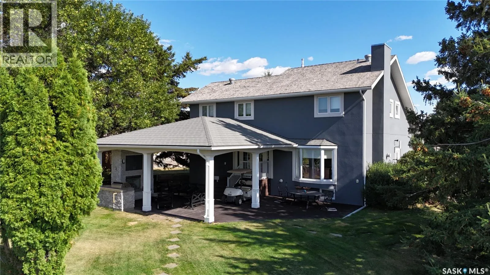 House for rent: 5 Poplar Place, Outlook, Saskatchewan S0L 2N0