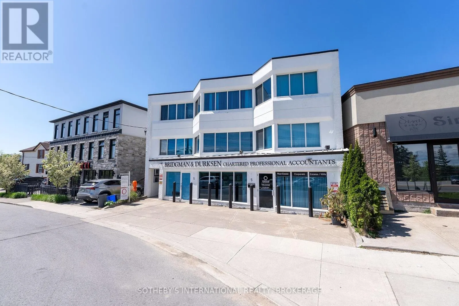 Offices for rent: 5 Race Street, St. Catharines, Ontario L2R 3M1