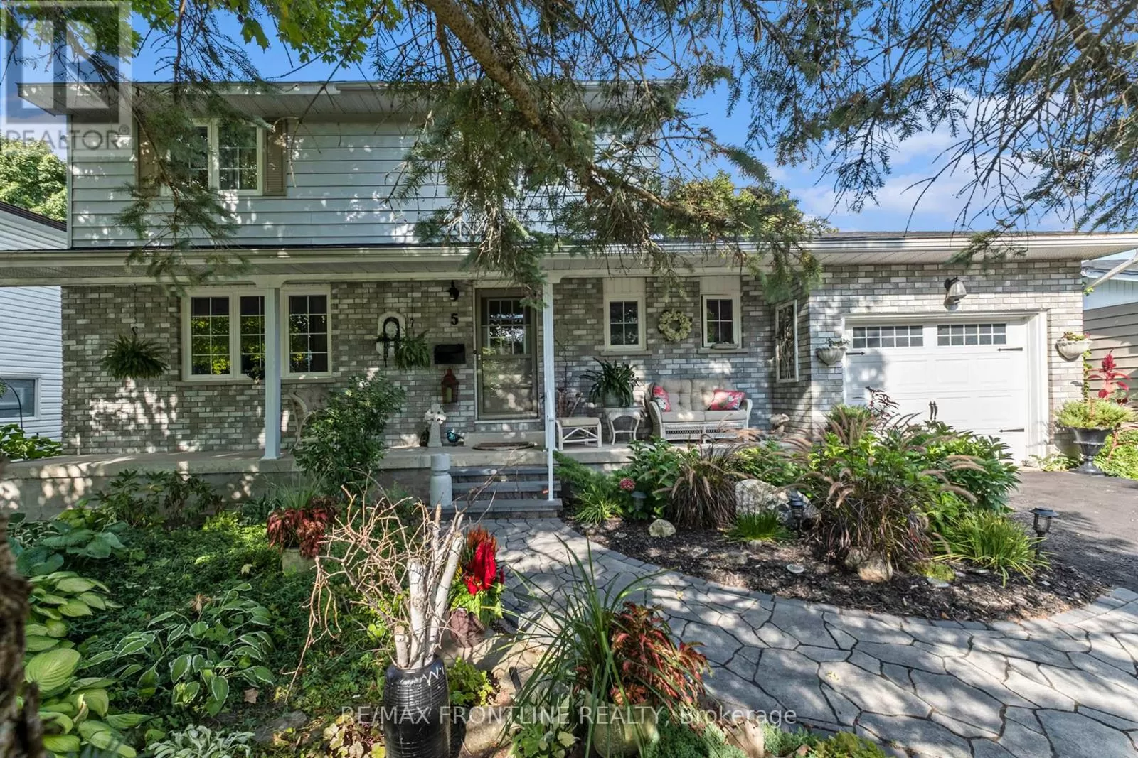 House for rent: 5 Ridgeview Place, Perth, Ontario K7H 3L1