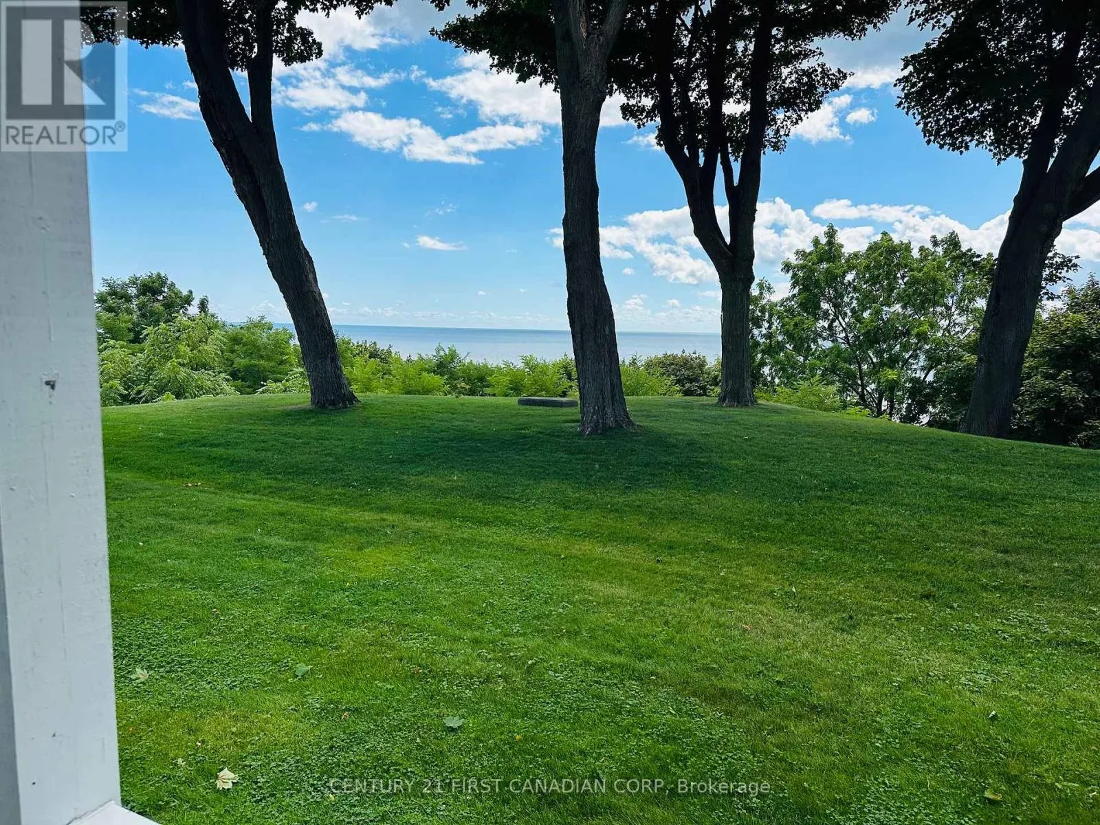 Row / Townhouse for rent: 50 - 374 Front Street, Central Elgin, Ontario N5L 1G1