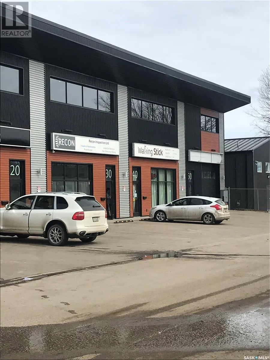 50 510 Lauriston Street, Saskatoon, Saskatchewan S7M 1Y8