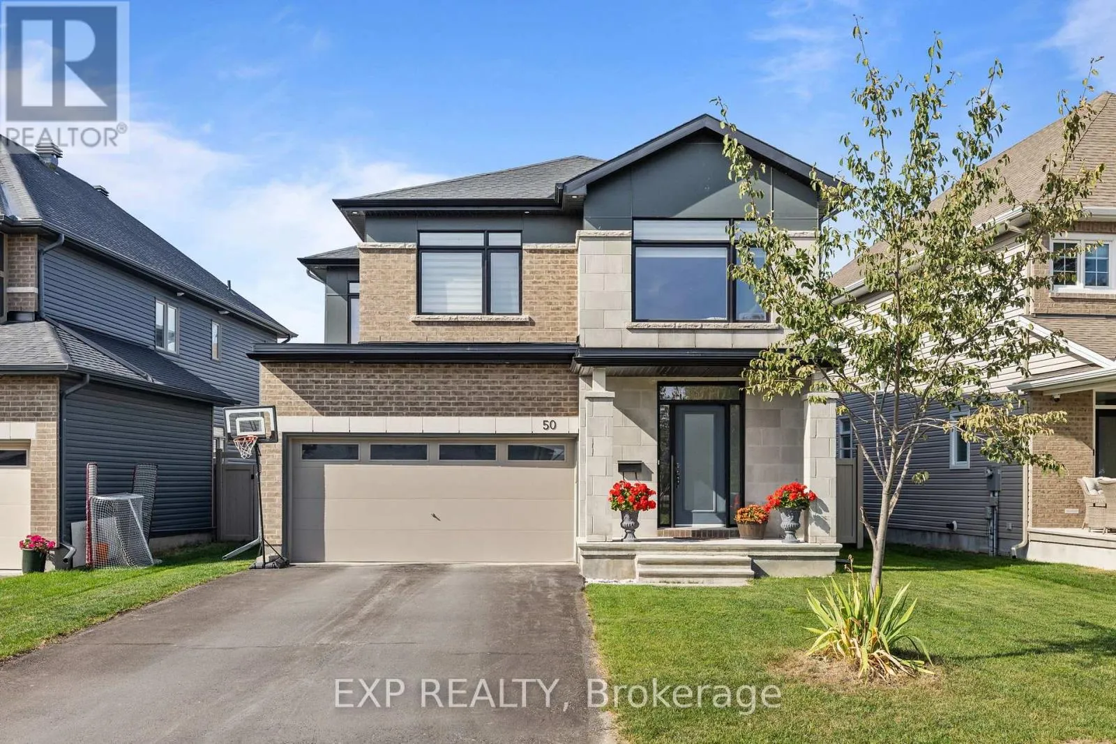 House for rent: 50 Angel Heights, Ottawa, Ontario K2S 2N4