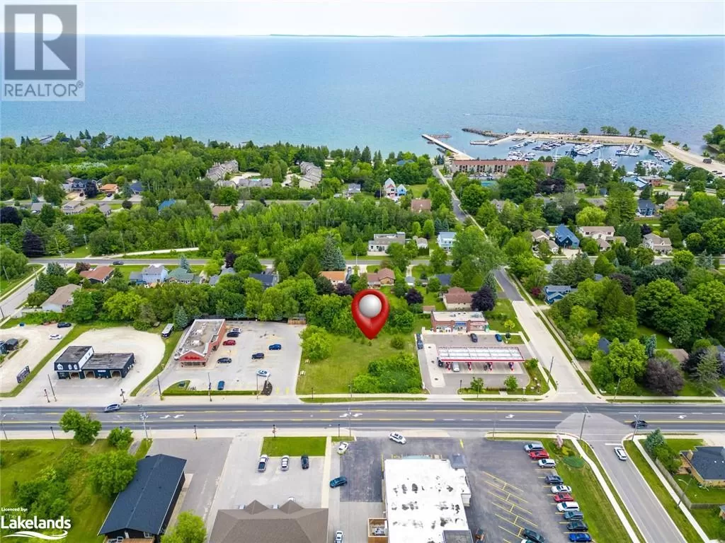 50 Arthur St W, Blue Mountains, Ontario N0H 2P0