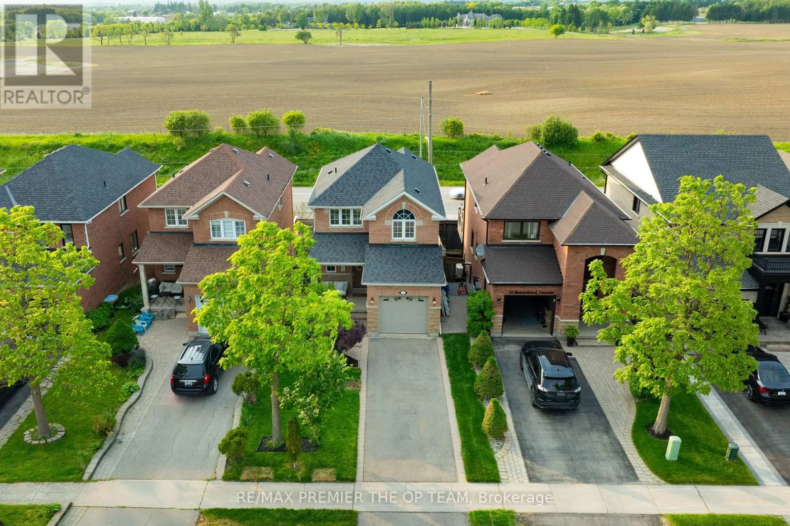 House for rent: 50 Beaverbrook Crescent, Vaughan, Ontario L6A 3T3