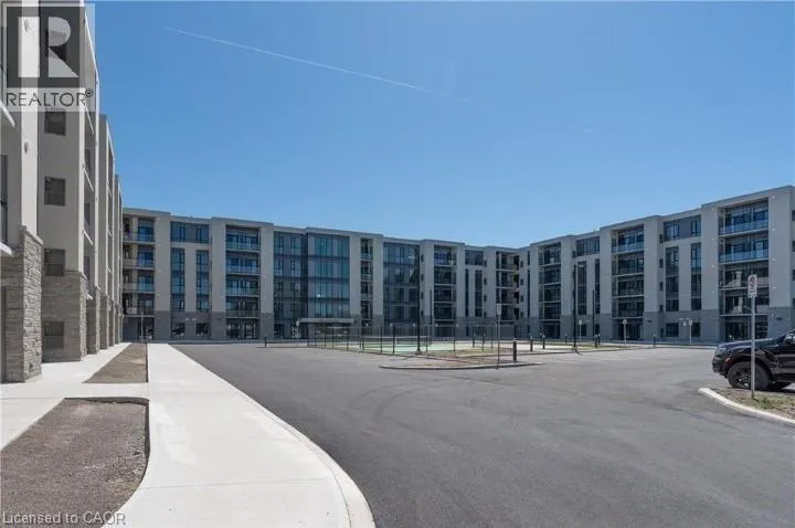 Apartment for rent: 50 Herrick Avenue Unit# 131, St. Catharines, Ontario L2P 0B8