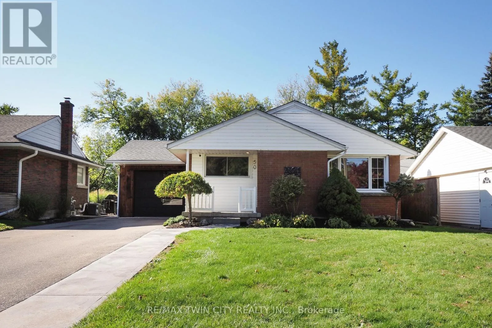 House for rent: 50 Highman Avenue, Cambridge, Ontario N1R 3L7