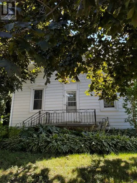 House for rent: 50 Mary Street N, Central Huron, Ontario N0M 1L0