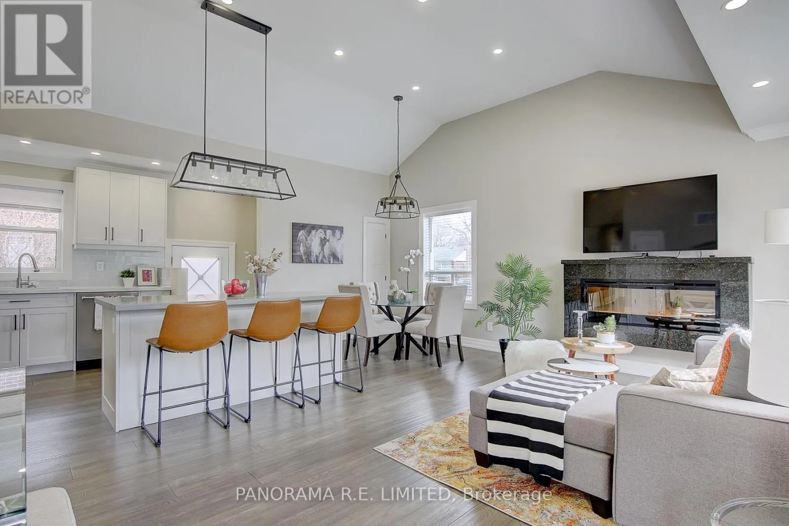 House for rent: 50 Maydolph Road, Toronto, Ontario M9B 1W5