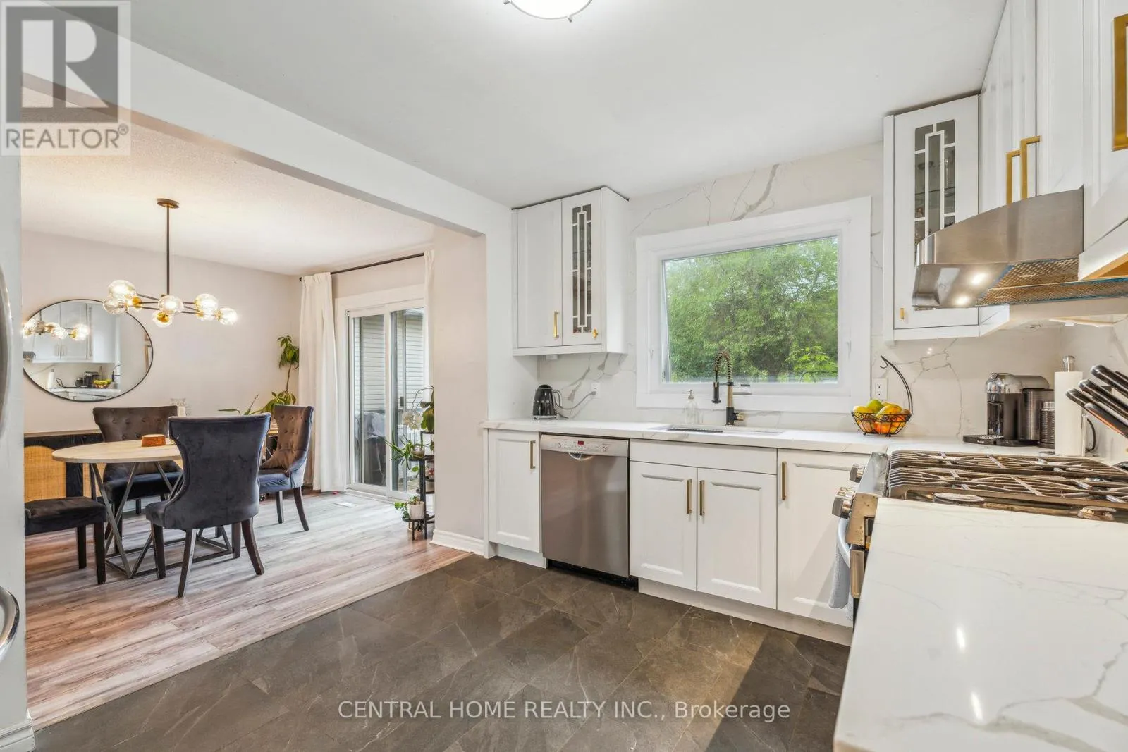 House for rent: 50 Metro Road S, Georgina, Ontario L4P 3K8