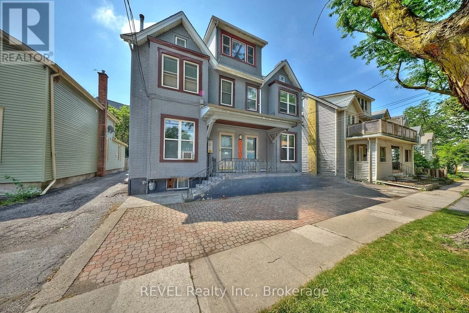 Other for rent: 50 Welland Avenue, St. Catharines, Ontario L2R 2M5