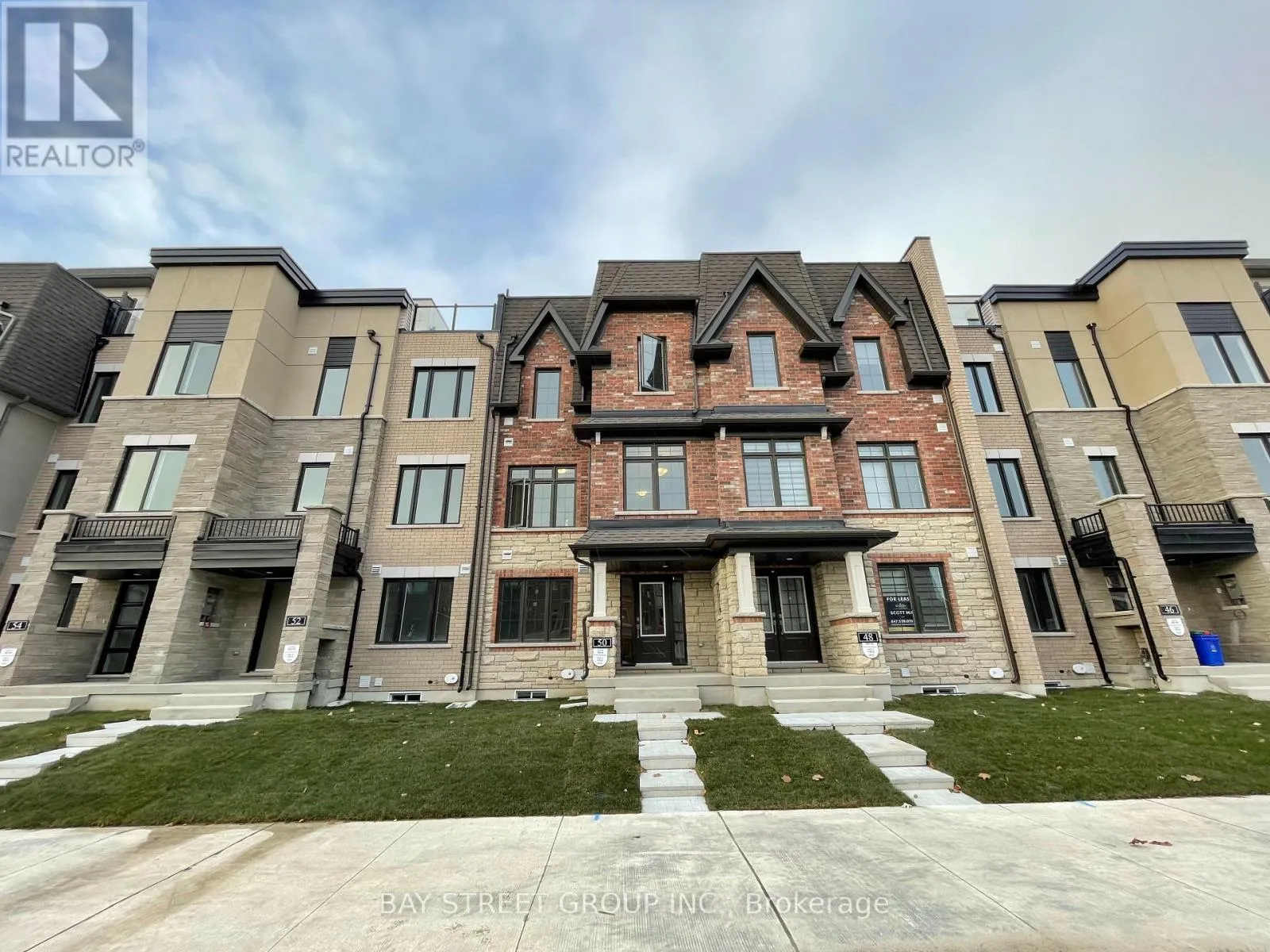 Row / Townhouse for rent: 50 York Downs Boulevard N, Markham, Ontario L6C 3M6
