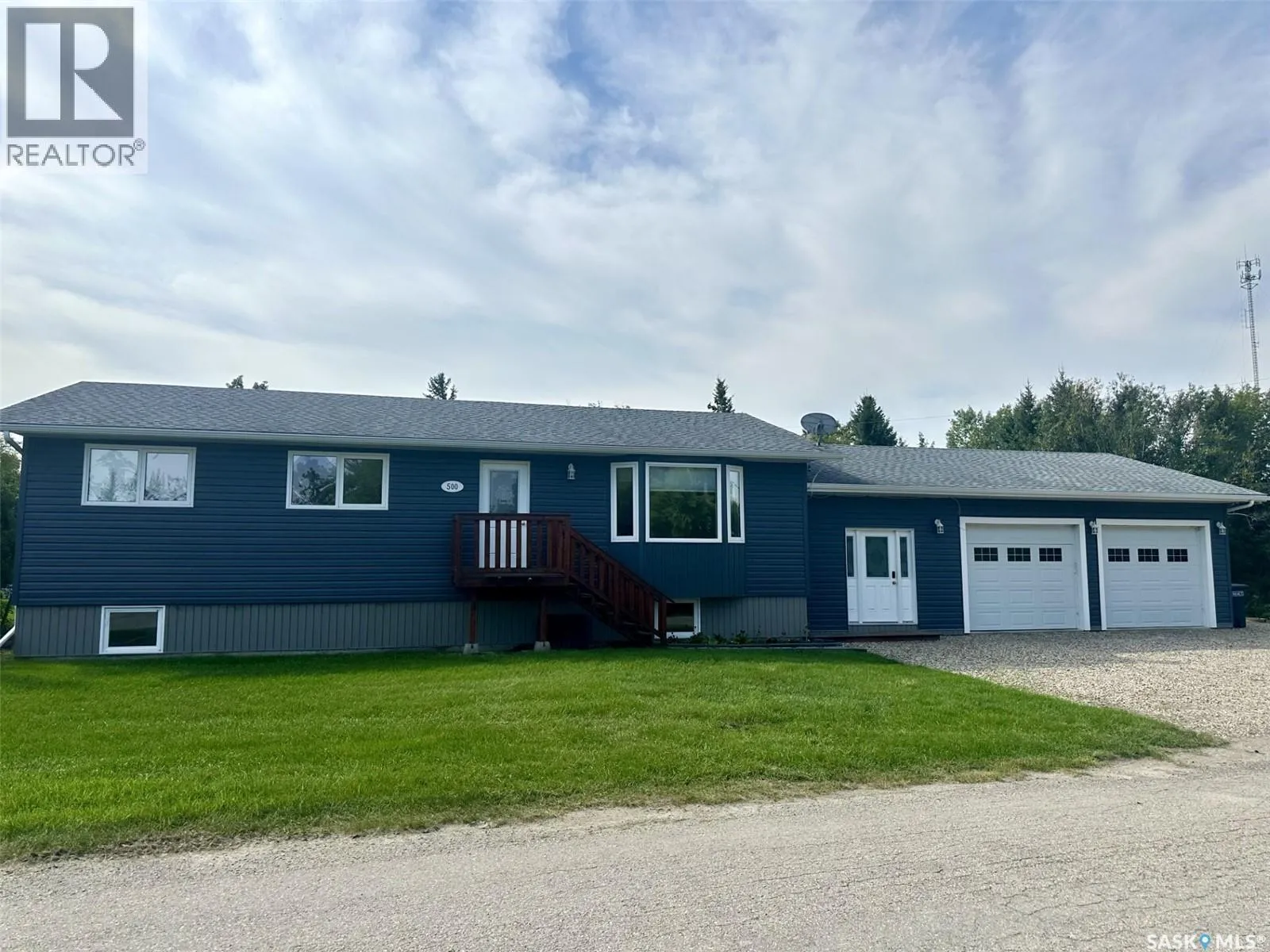 House for rent: 500 5th Avenue, Leroy, Saskatchewan S0K 2P0