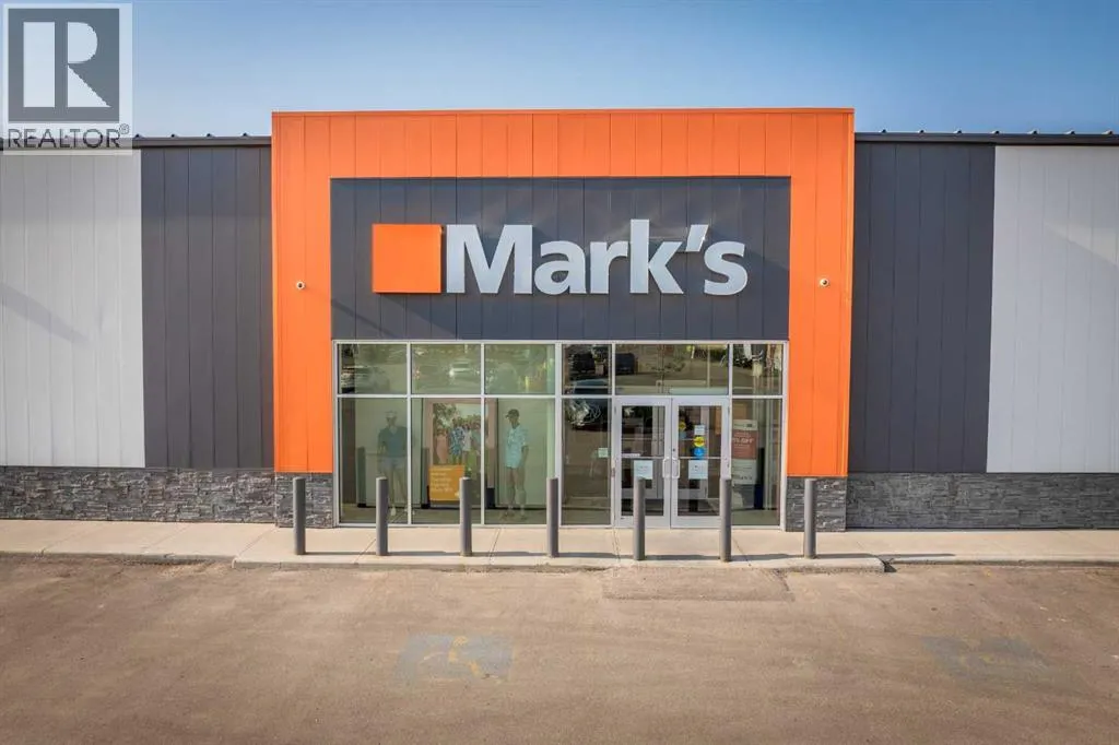 Retail for rent: 500, 650 South Railway Avenue, Drumheller, Alberta T0J 0Y6