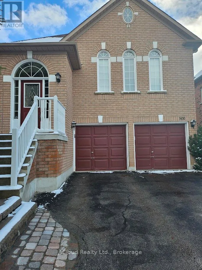 House for rent: 500 Stone Road, Aurora, Ontario L4G 6Z7