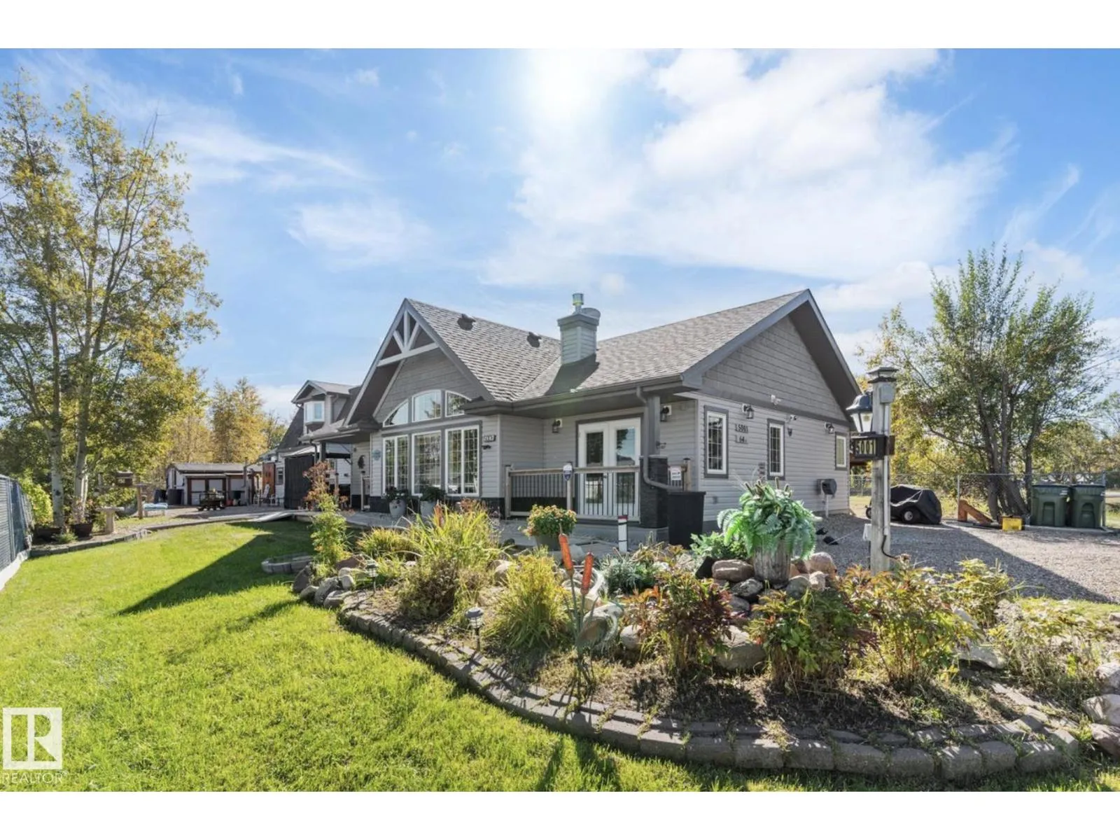 House for rent: 5001 64 Street, Rural Lac Ste. Anne County, Alberta T0E 0A0