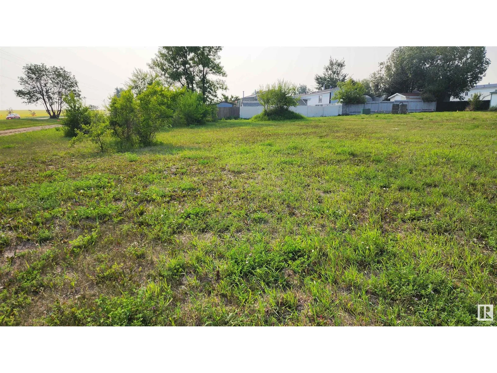 No Building for rent: 5002 55 St, Elk Point, Alberta T0A 1A0