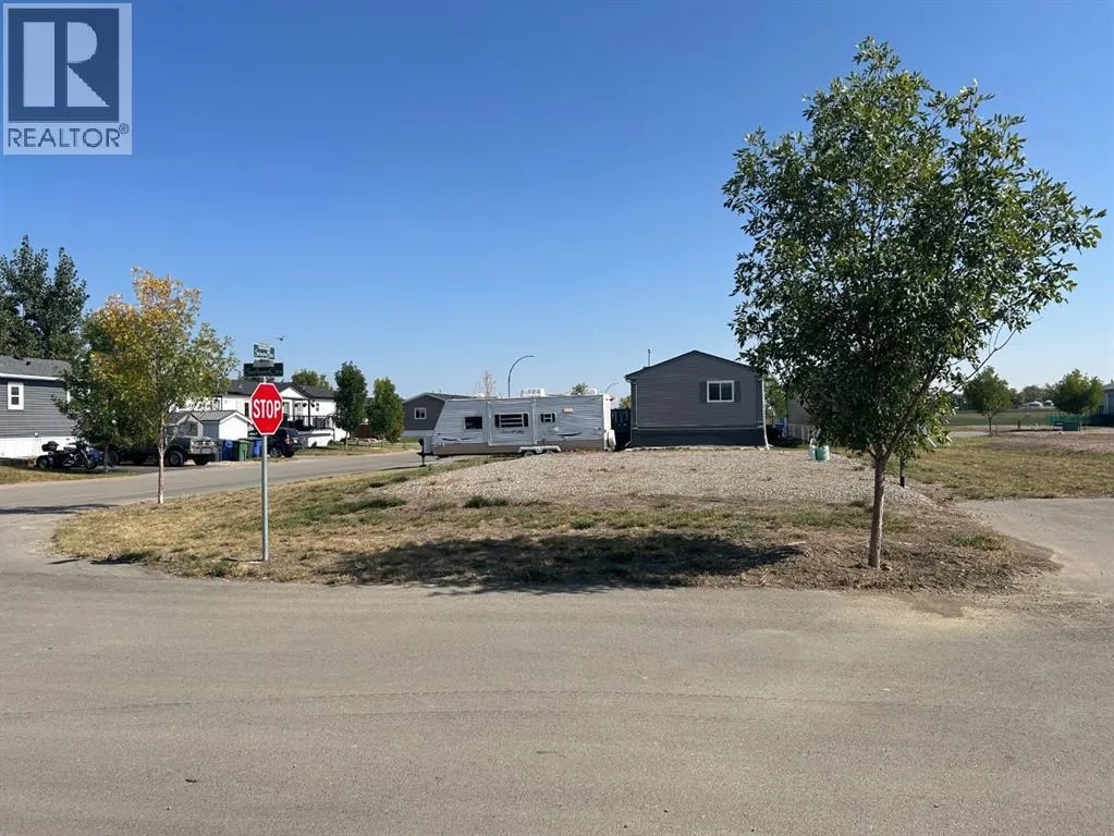 5003 Seasons Boulevard, Coaldale, Alberta T1M 0G4