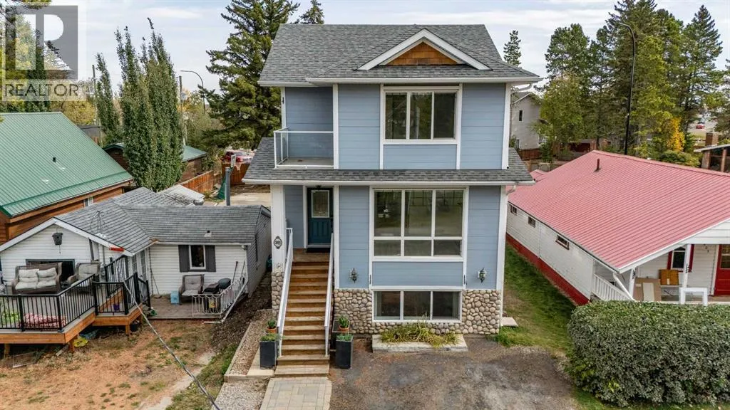 House for rent: 5005 40 Street, Sylvan Lake, Alberta T4S 1B7