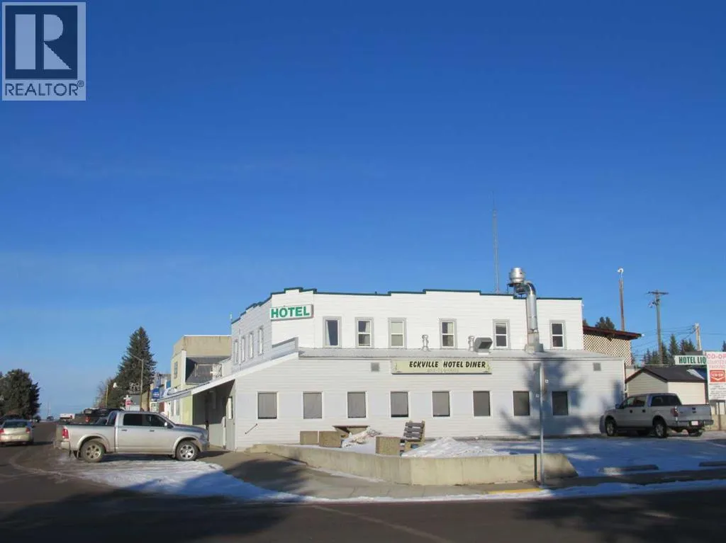 5007, 50 Street, Eckville, Alberta T0M 0X0