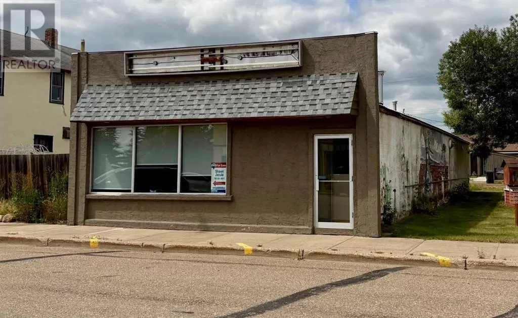 5008 50 Street, Mannville, Alberta T0B 2W0